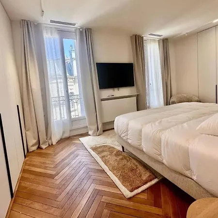 Superbes 3br Musee Du Louvre Valois *